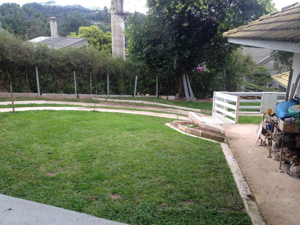 Casa Do Esquilo Campos Do Jordao Area Externa De 2000 M2 Villa Rum bild
